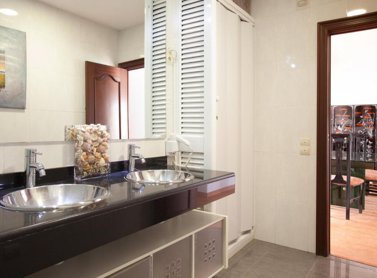 Rambla Cat - Penthouse With Terrace Διαμέρισμα Βαρκελώνη Εξωτερικό φωτογραφία
